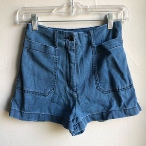 Wilfred Free Shorts